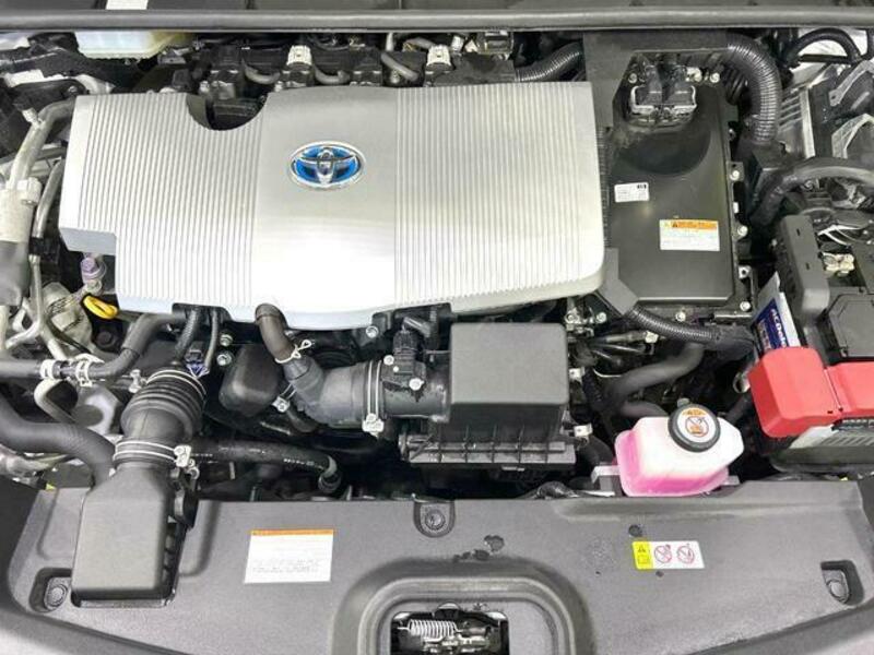 PRIUS PHV-16