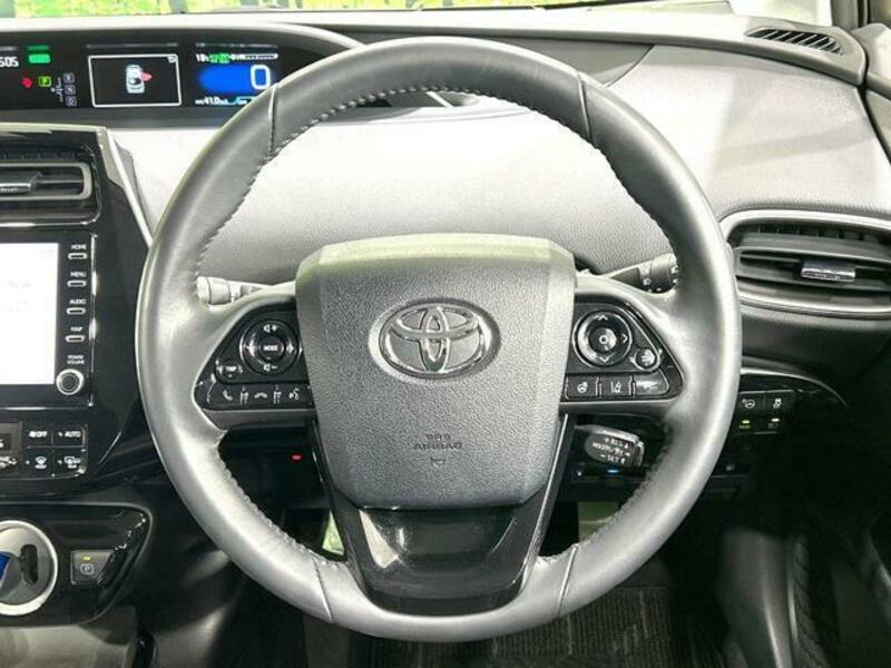 PRIUS PHV-9