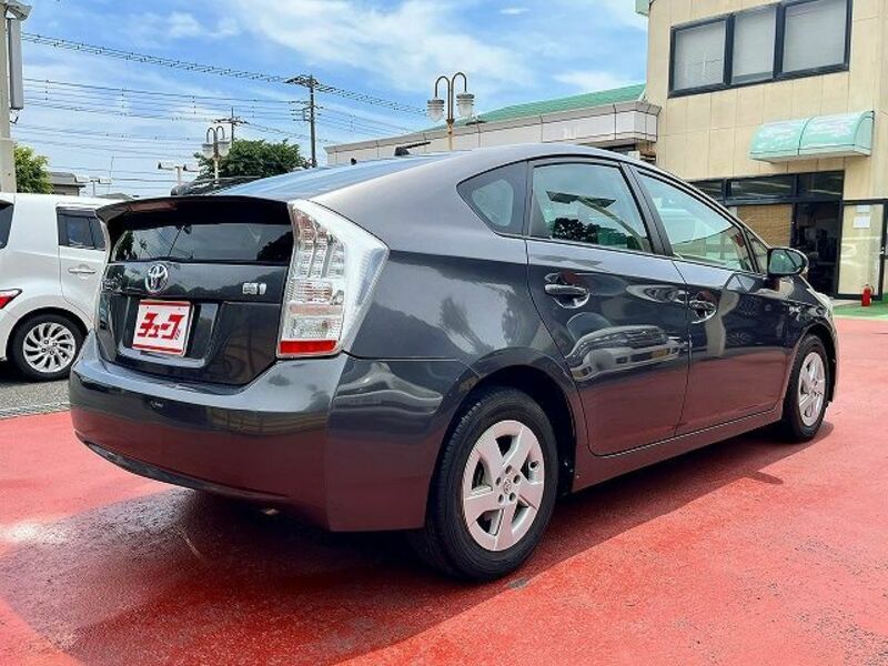 PRIUS-2