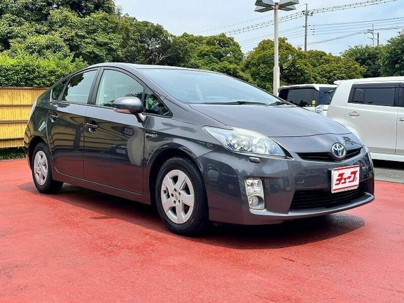 PRIUS-6