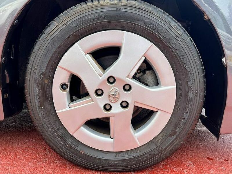 PRIUS-26