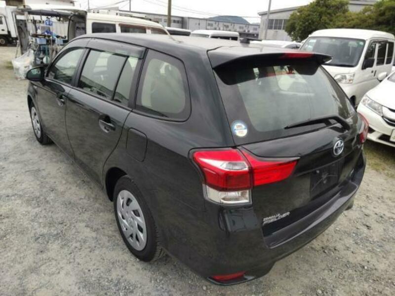 COROLLA FIELDER