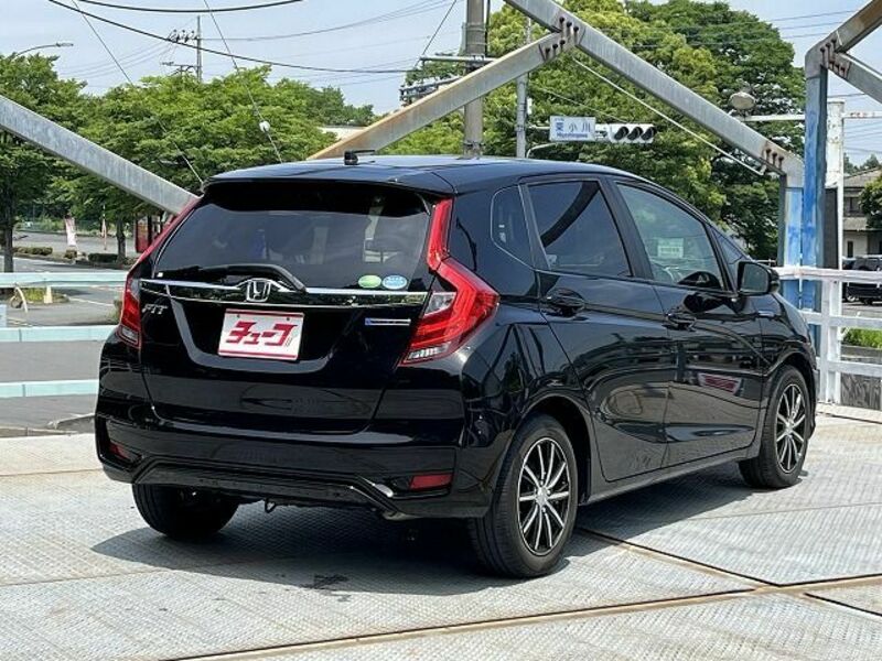 FIT HYBRID