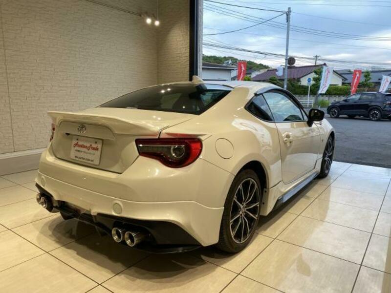 86