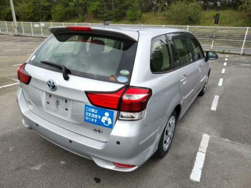 COROLLA FIELDER-3