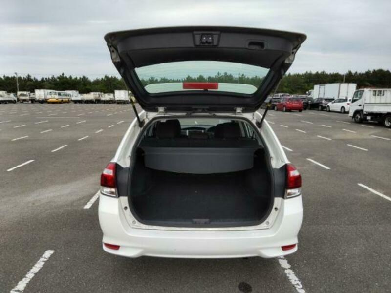 COROLLA FIELDER