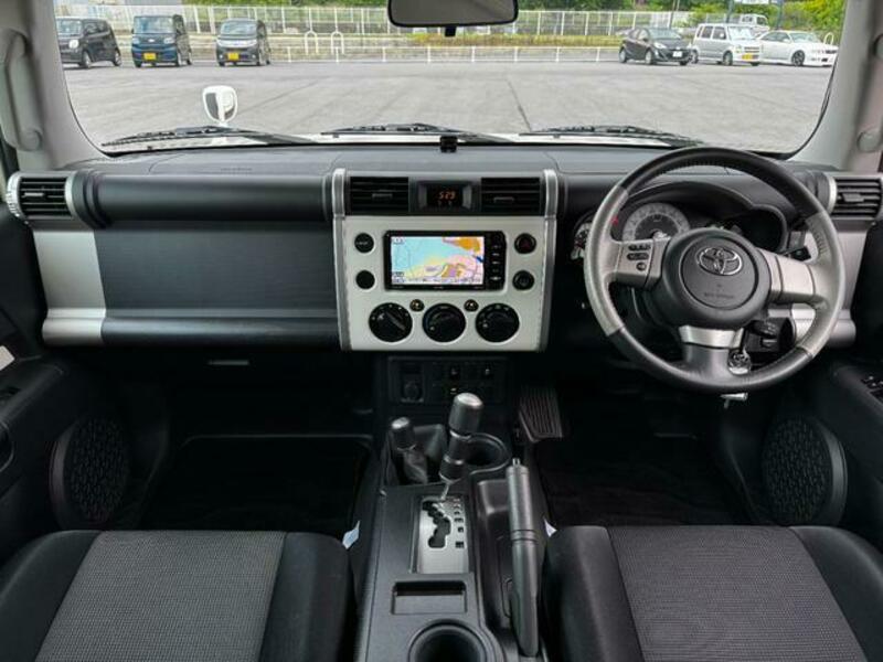 FJ CRUISER-1