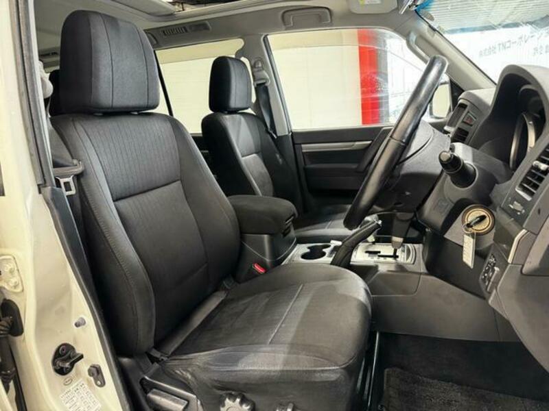 PAJERO
