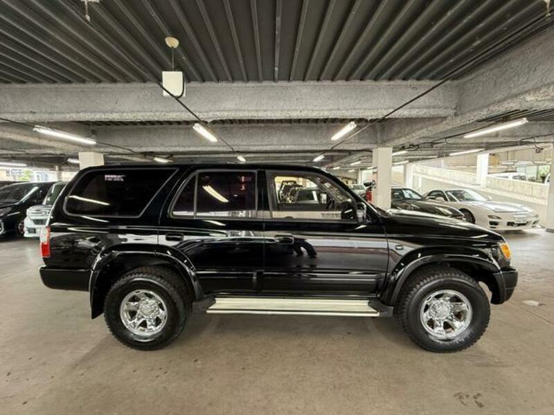 HILUX SURF