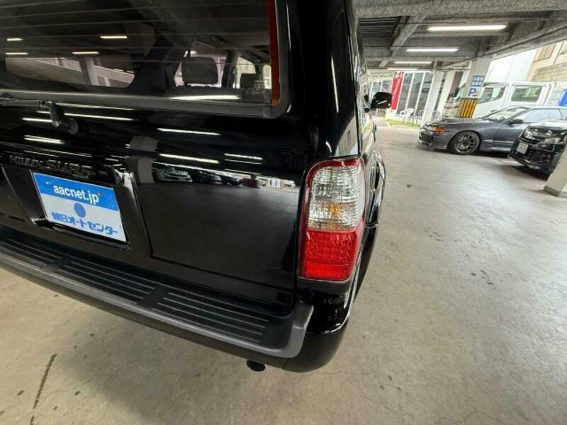 HILUX SURF