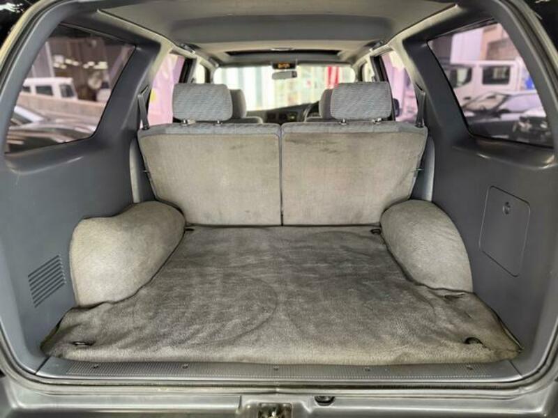 HILUX SURF
