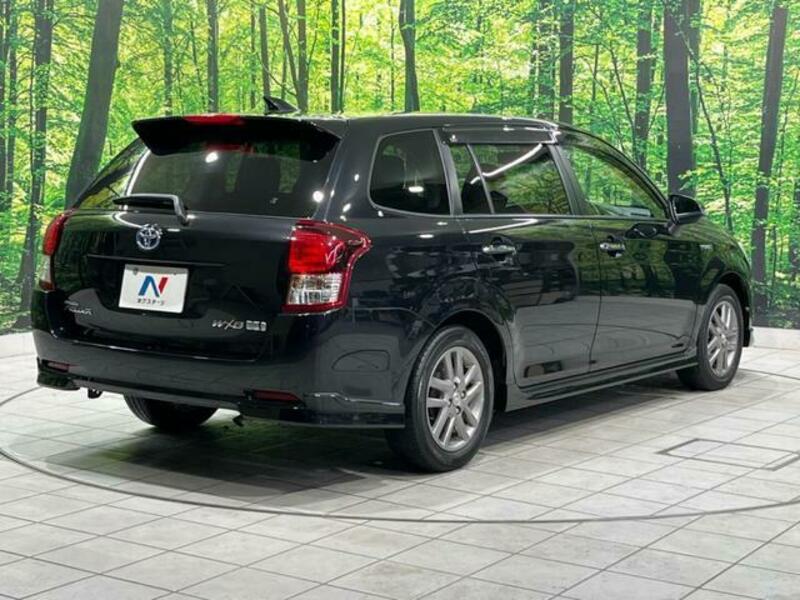 COROLLA FIELDER