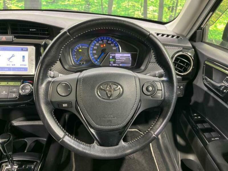COROLLA FIELDER