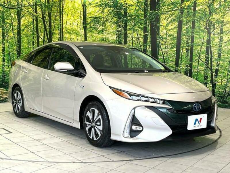 PRIUS PHV