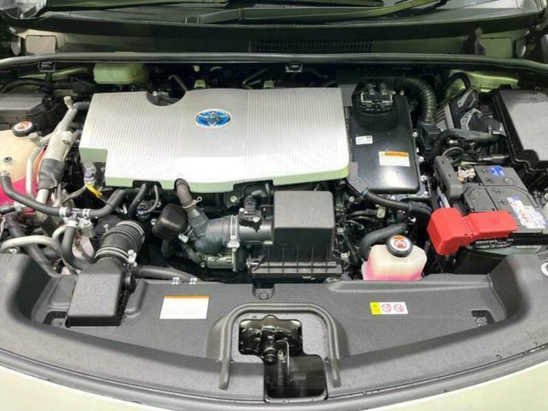 PRIUS PHV