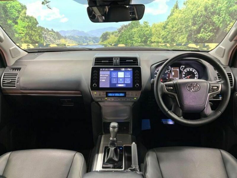 LAND CRUISER PRADO-1