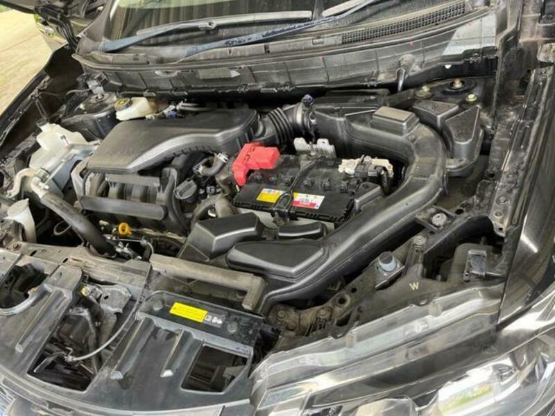 X-TRAIL-17