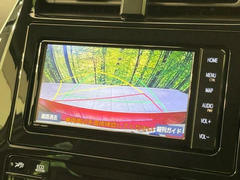 PRIUS-4