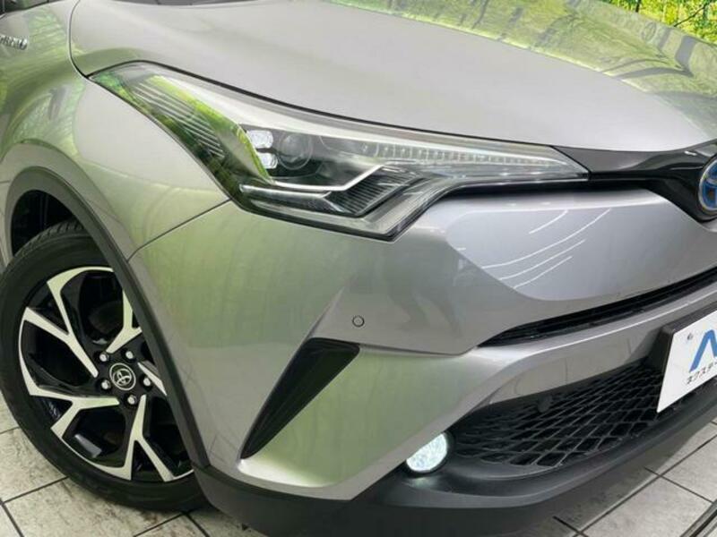 C-HR-11