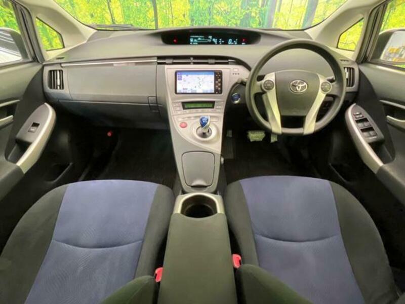 PRIUS-1
