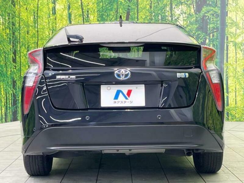 PRIUS-14