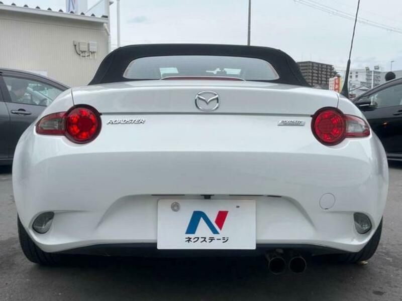 ROADSTER