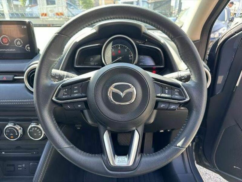 MAZDA2-7