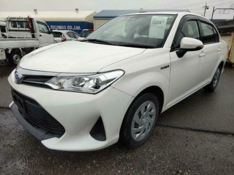 TOYOTA COROLLA AXIO