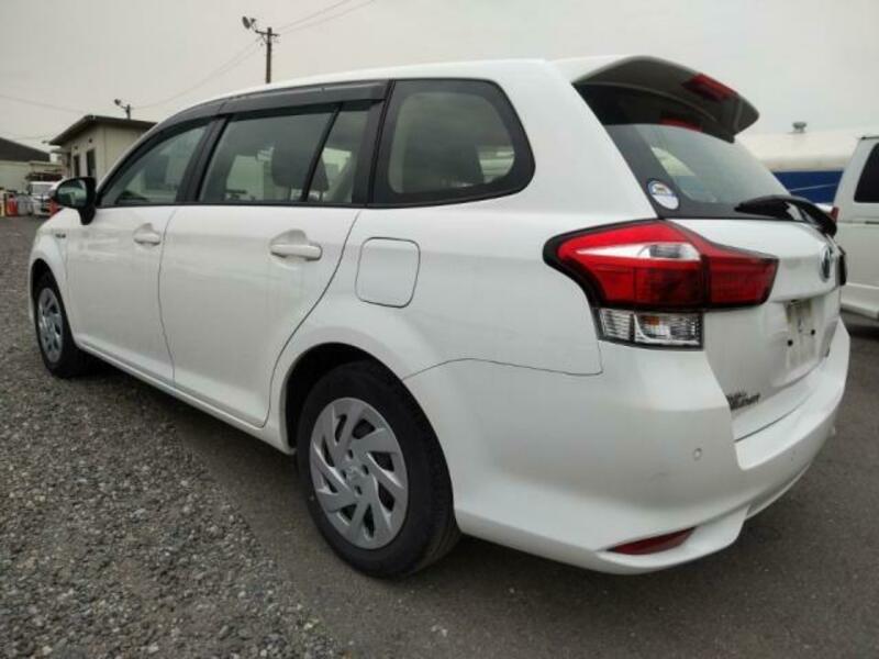 COROLLA FIELDER
