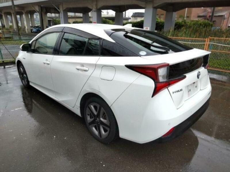 PRIUS-2