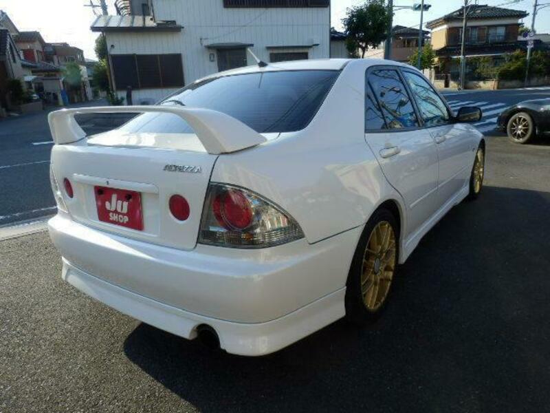 ALTEZZA