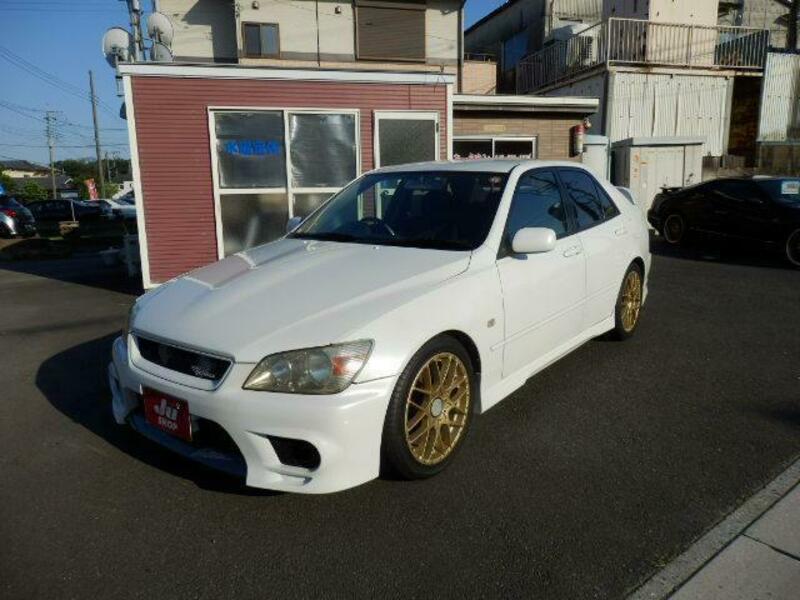 TOYOTA ALTEZZA