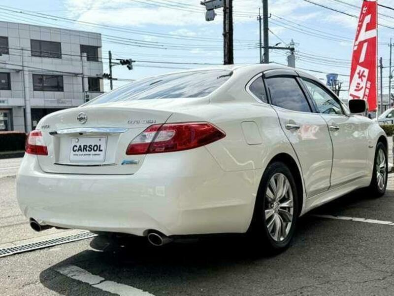 FUGA HYBRID