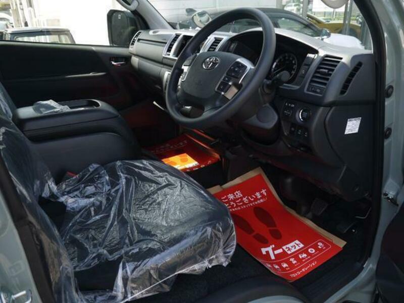 HIACE VAN-3