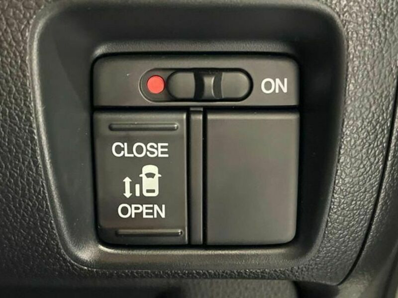 N BOX-4