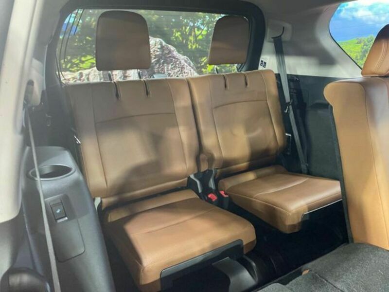 LAND CRUISER PRADO-9