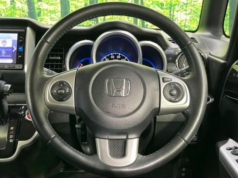 N BOX CUSTOM-10