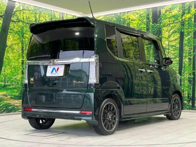 N BOX CUSTOM-16