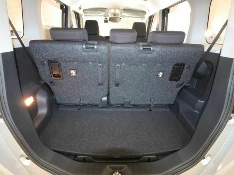 ROOMY