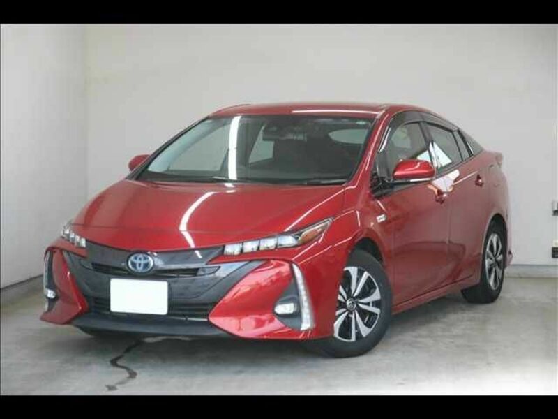 TOYOTA PRIUS PHV