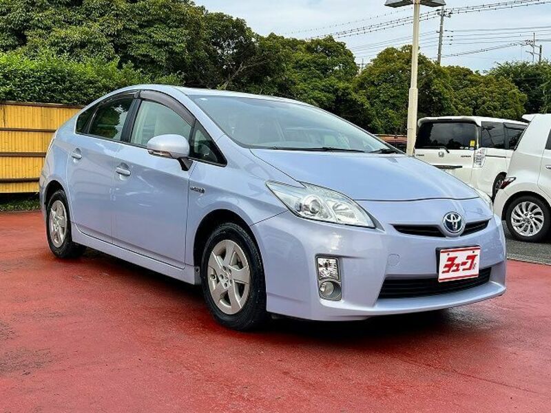 PRIUS-6