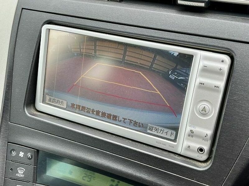 PRIUS-10