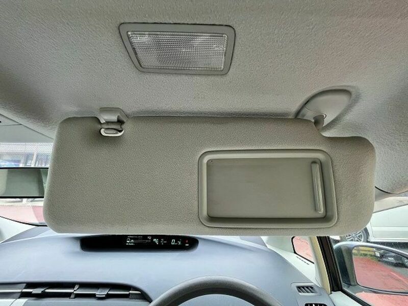 PRIUS-22