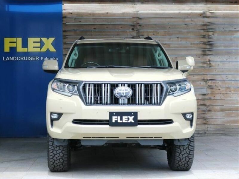 LAND CRUISER PRADO-2
