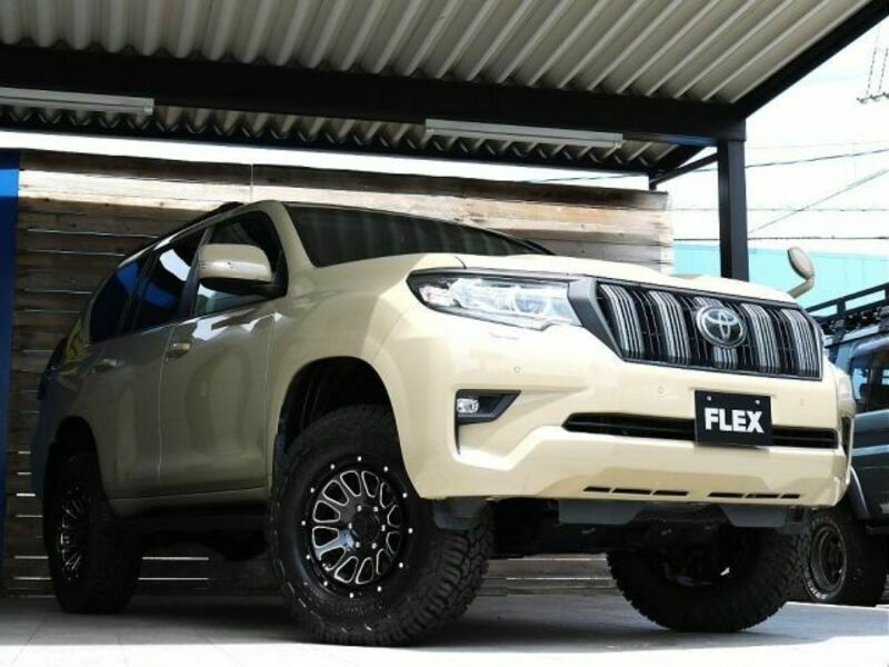 LAND CRUISER PRADO-3