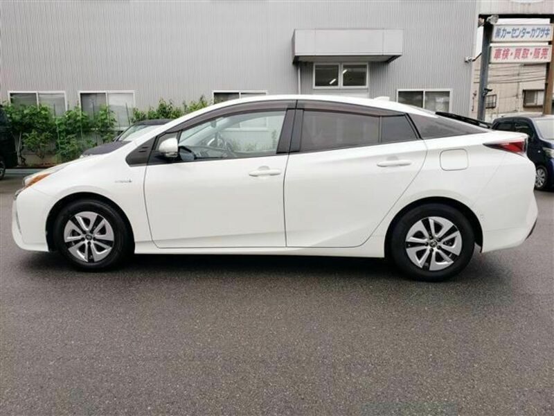 PRIUS-3