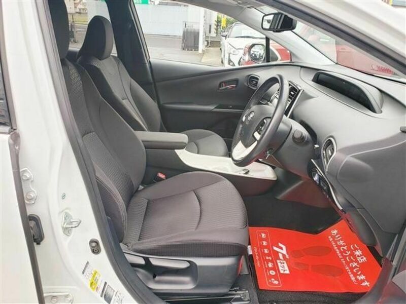 PRIUS-14