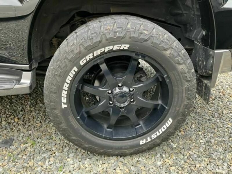LAND CRUISER PRADO-10