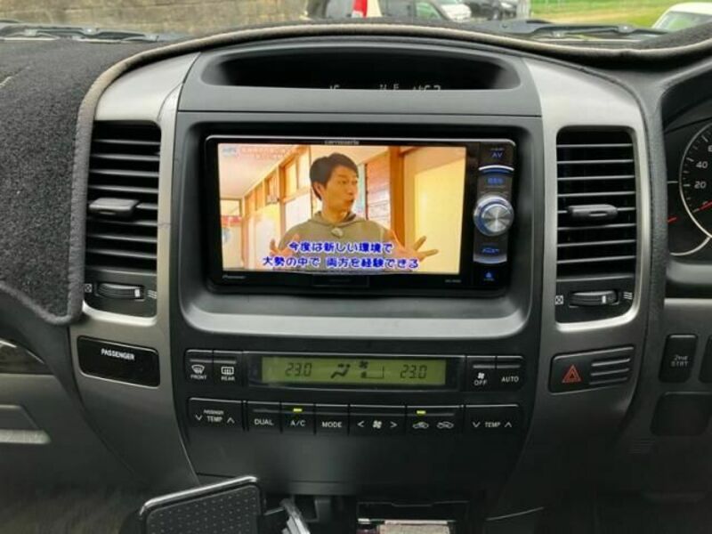 LAND CRUISER PRADO-17