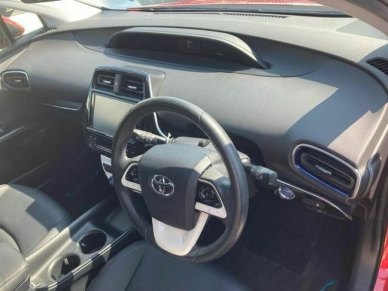 PRIUS-10